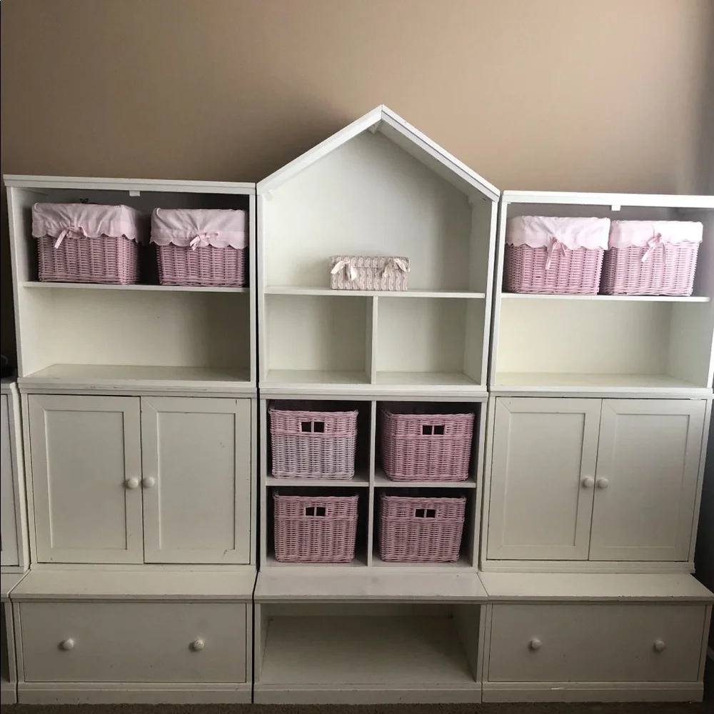 Pottery barn baskets - Picture 1 of 2